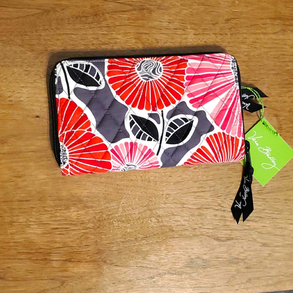 Vera Bradley wallet